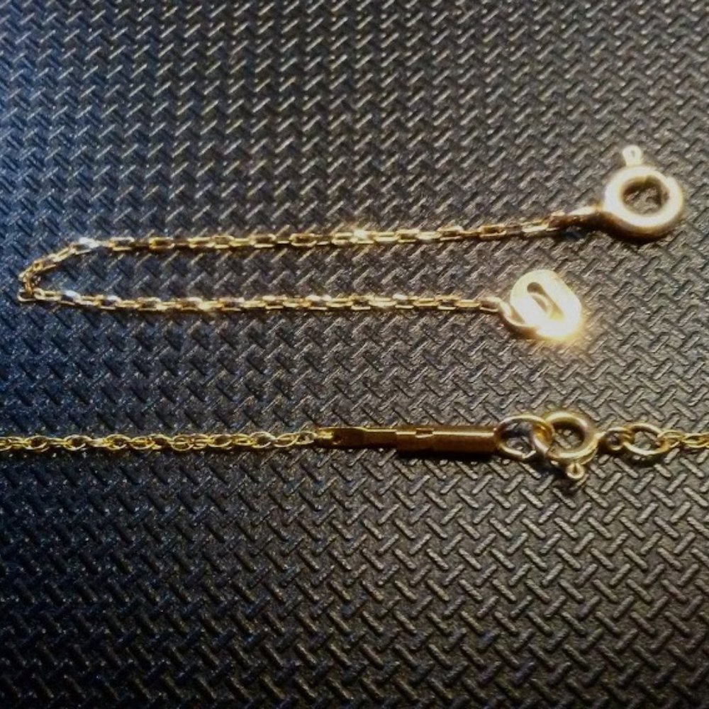 Solid 14K Yellow Gold Four Natural Round White Pearls Necklace 16"-19" - Picture 5 of 11